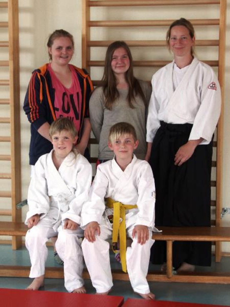 Pfingstferienprogramm der Stadt Grafenwöhr -Stiftland Aikido Training