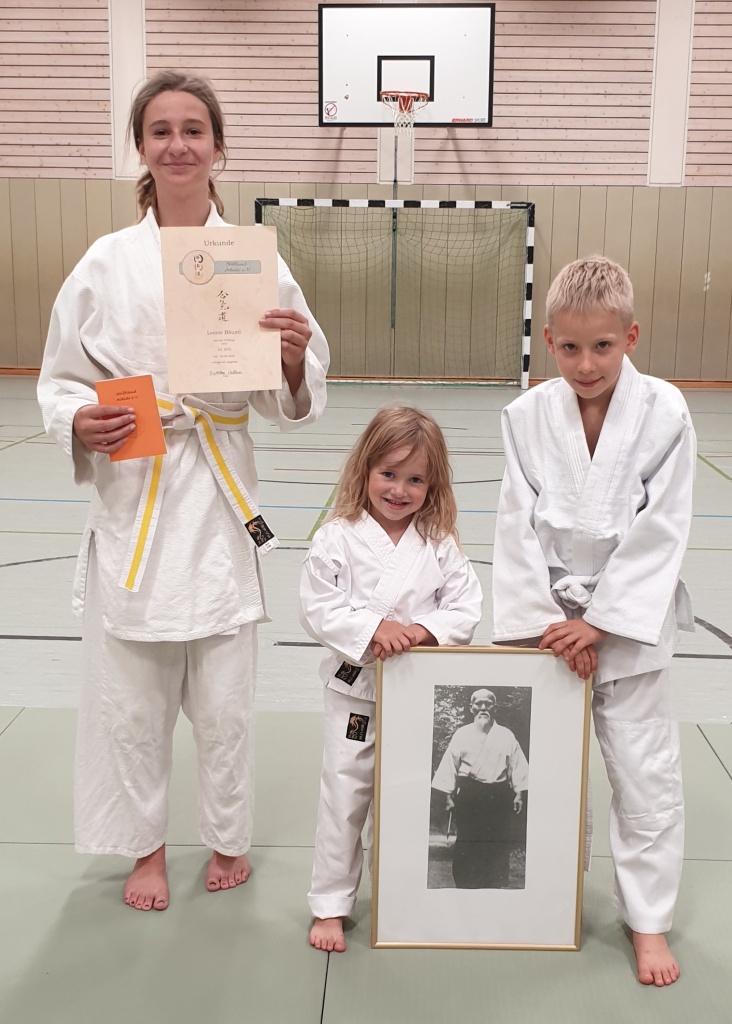Erfolgreich bestandene Gürtelprüfung im Stiftland Aikido